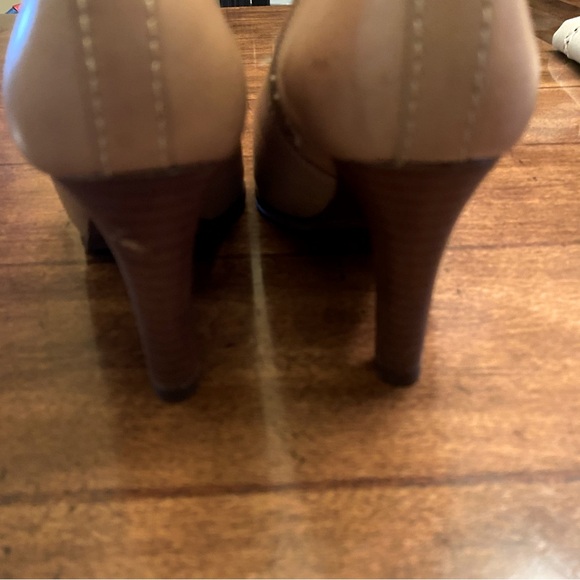 Tory Burch Tan Bristol Boots Size 8 - Picture 6 of 9